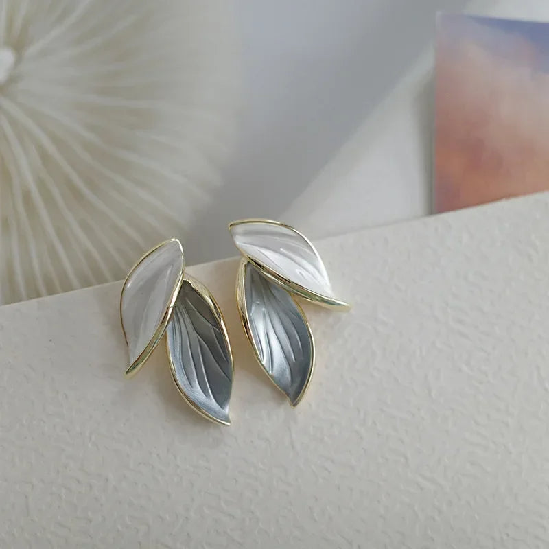 New Arrival Metal Trendy Leaf Stud Earrings