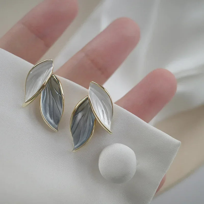 New Arrival Metal Trendy Leaf Stud Earrings