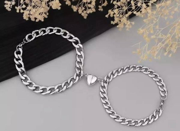 2pcs/set Heart Magnetic Couple Bracelets For Lovers